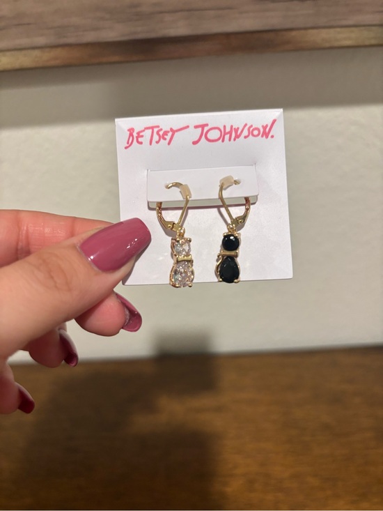 Betsey Johnson Jewelry - Betsey Johnson Gold Tone Mismatch Cat Earrings with Black and Clear Stones